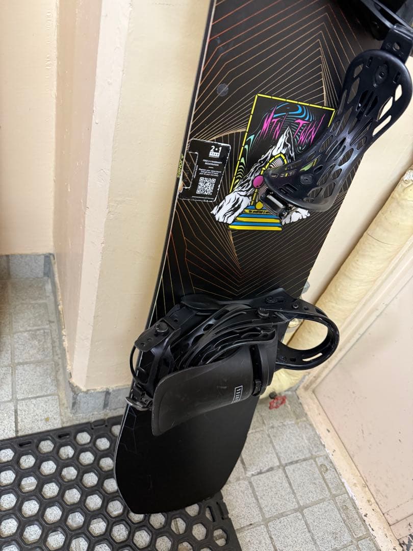 jones mountaintwin マウンテンツイン スノーボード最終値下げ