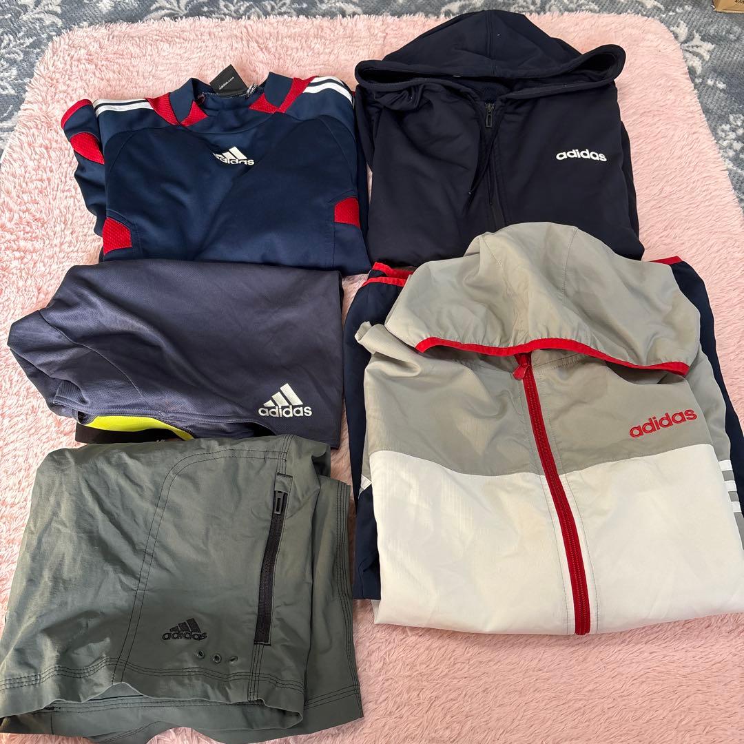 古着　アディダス　ウエア、パンツセット お値引きしました。10000→8500