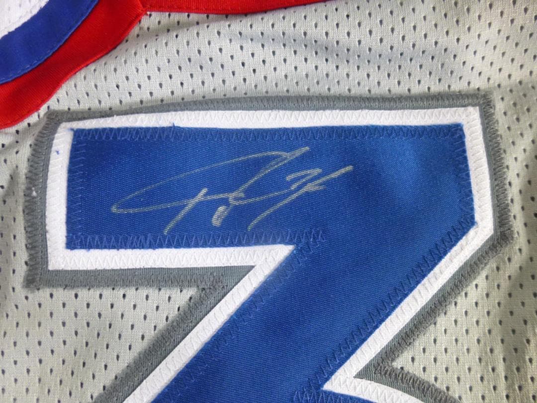 JSA鑑定書付き　ヤニス・アデトクンポ　直筆サイン入りユニホーム　バックス