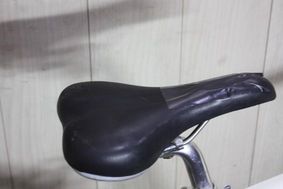 T*A様 GIANT ESCAPE R3 700C アルミ 24速 470mm