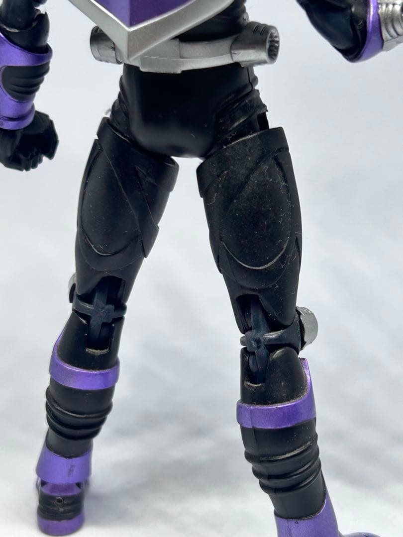 旧S.H.Figuarts仮面ライダー王蛇 アドベントカード6枚付属／説明書あり