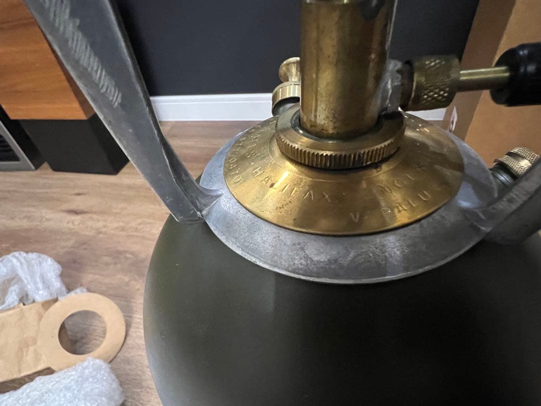 イギリス製 Vapalux ヴェイパラックスm320 ランタン キャンプ 英国製