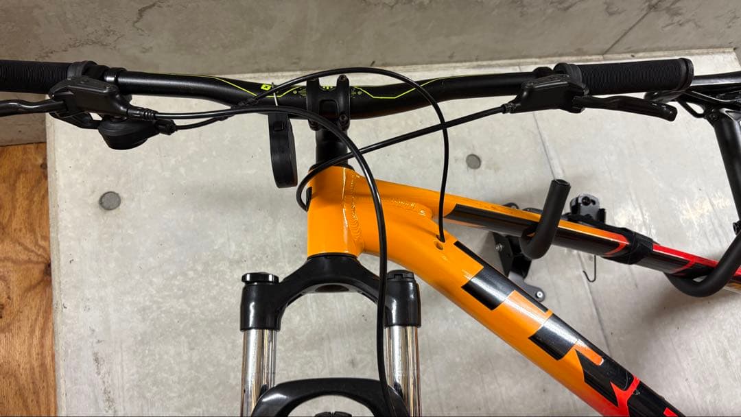 モナカ王 TREK MARLIN7 29インチ マウンテンバイク