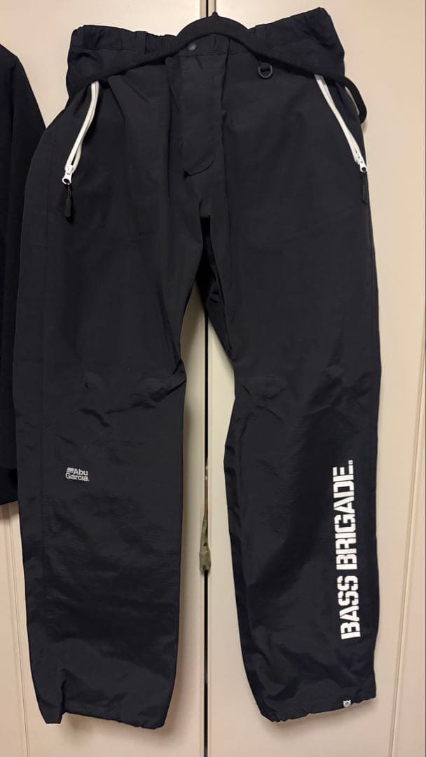 アブガルシア × バスブリゲード STANDARD RAIN SUITS