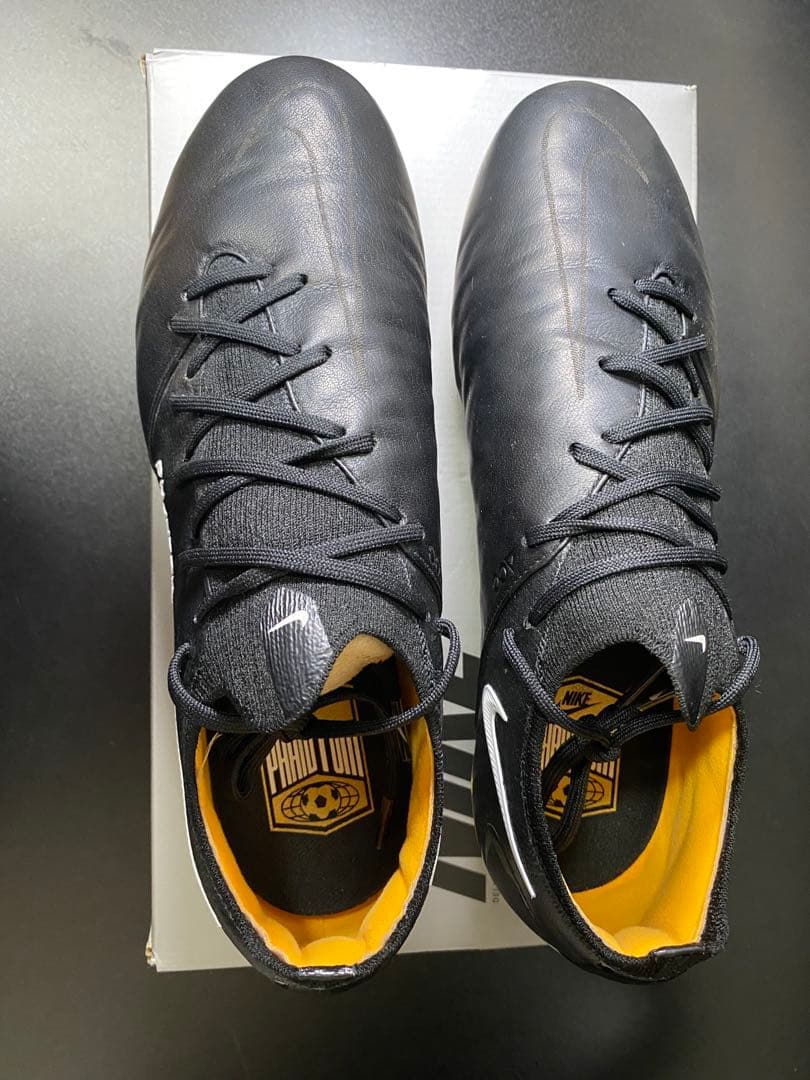 【極美品！】NIKE phantom gt elite tc FG 27.5cm