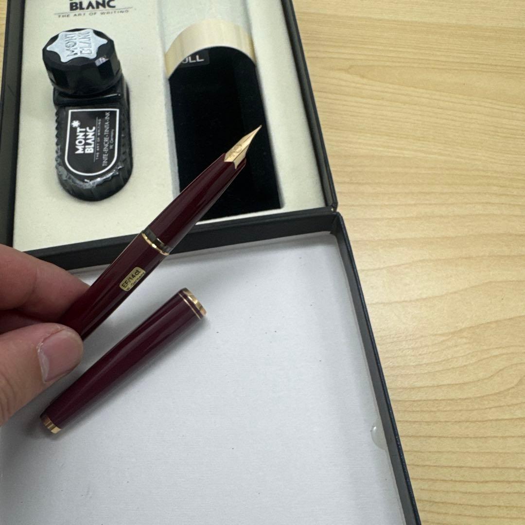 MONT BLANC バーガンディ 万年筆 14金 ペン先