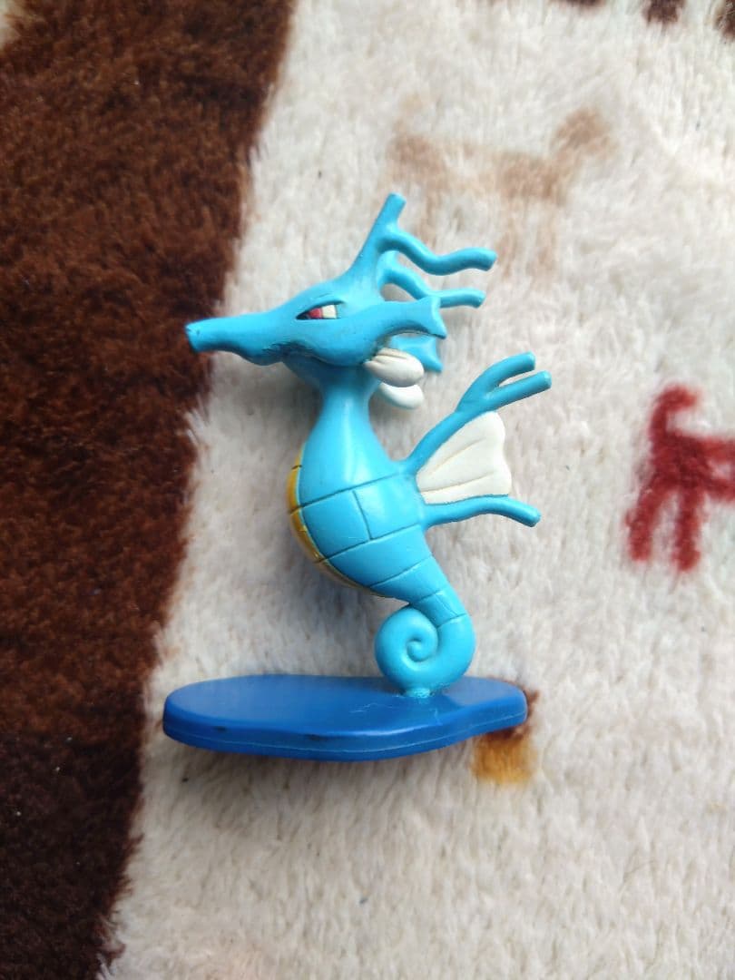 ポケモン　旧モンコレ　キングドラ