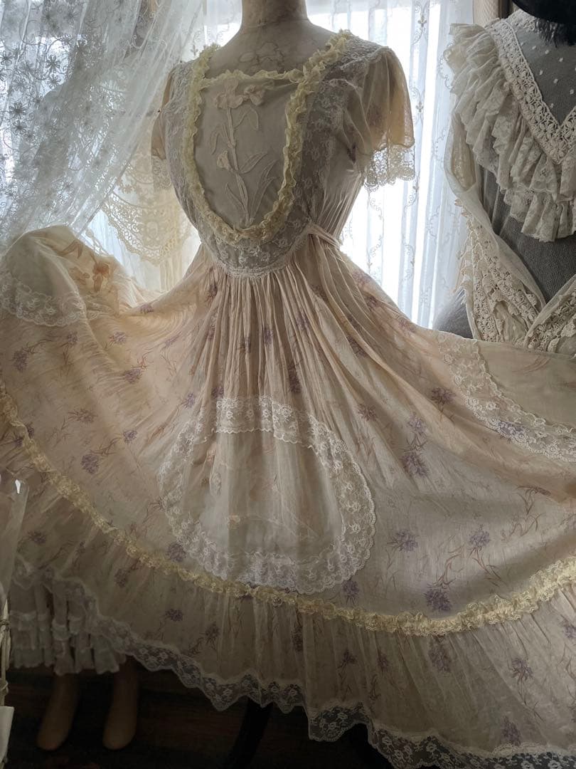 〜♡〜 美しいアンティークドレス 〜♡〜 フランスアンティークレース