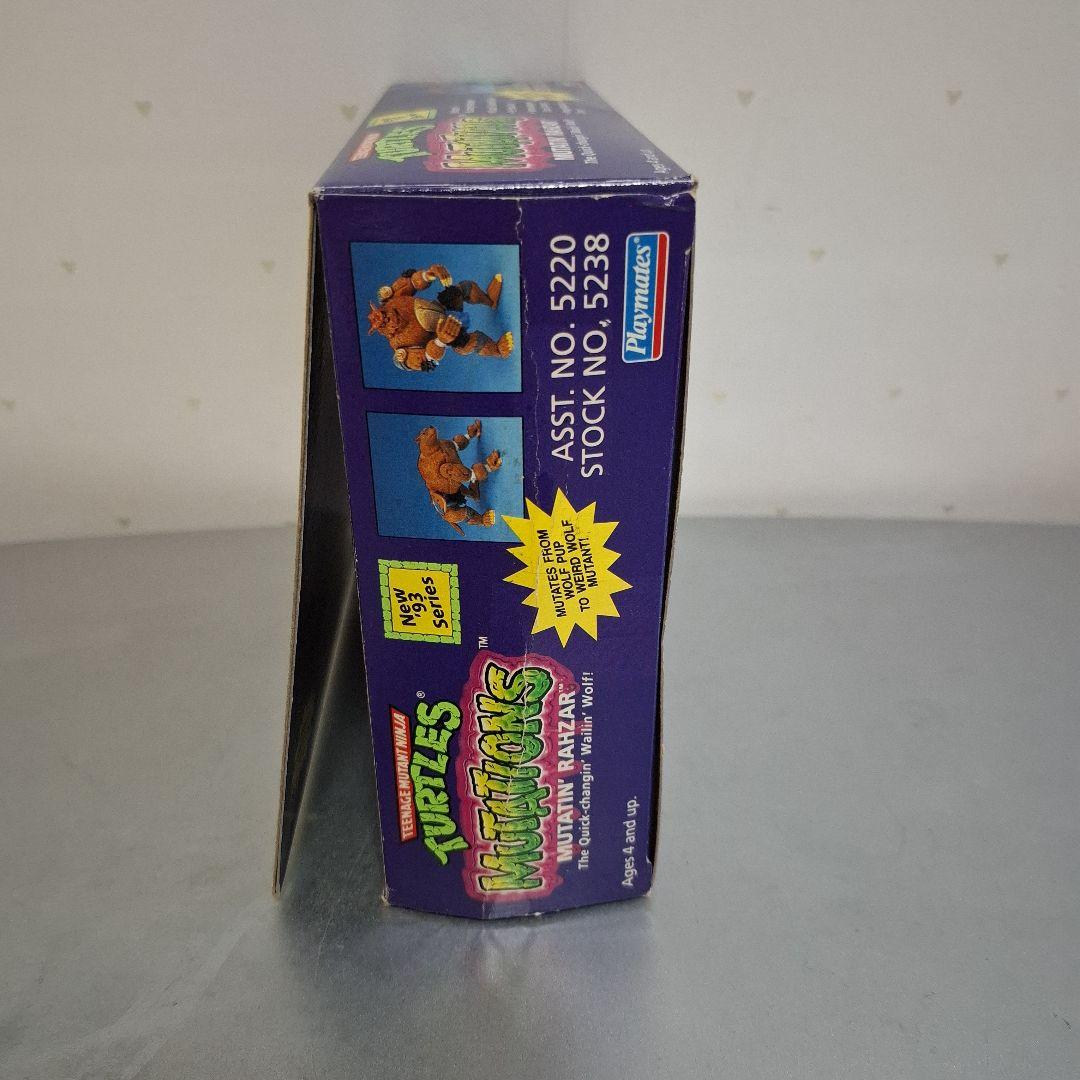 ミュータントタートルズ ラザー タカラ playmates フィギュア