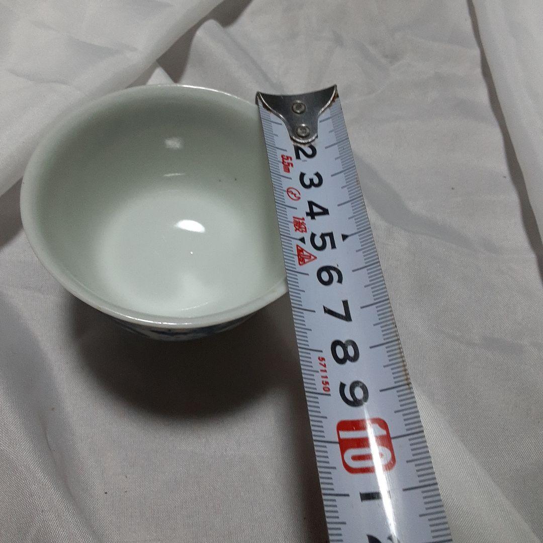 青い絵柄の白磁茶碗有田焼古伊万里染付 猪口