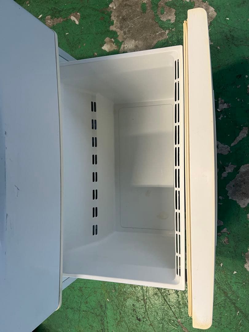 2015年 アクアノンフロン電気冷凍庫 118L