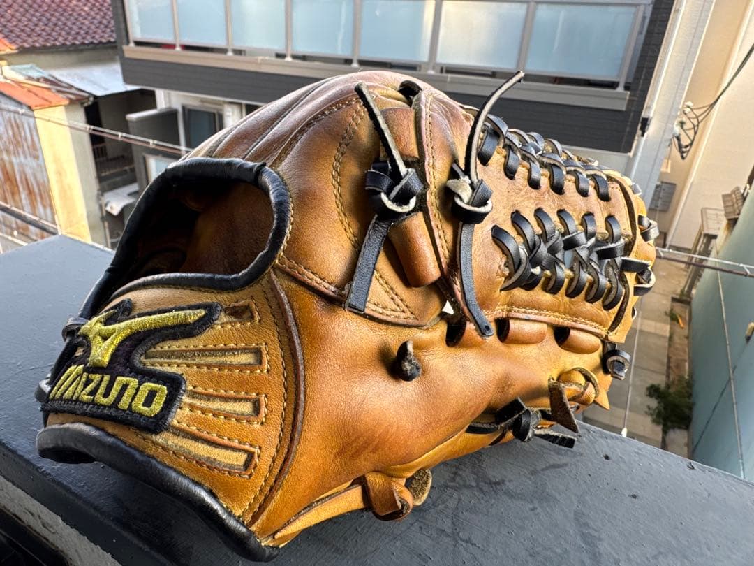 【型よし】ミズノプロ　一般硬式内野手用グラブ