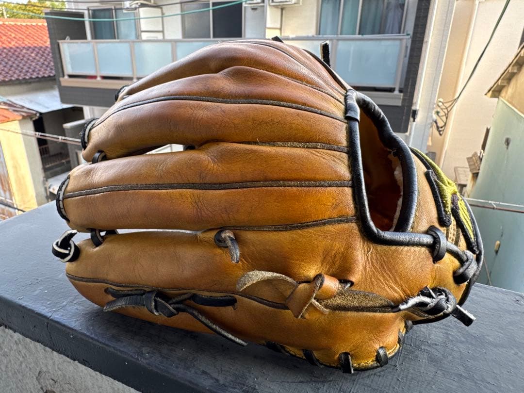 【型よし】ミズノプロ　一般硬式内野手用グラブ