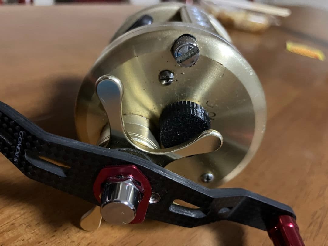 シマノ CALCUTTA ベイトリール