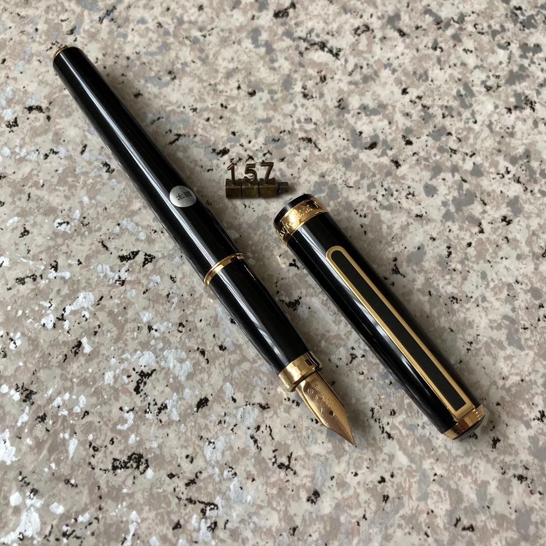 #157 未使用品 箱付き 万年筆 プラチナ PLATINUM ロング 22k