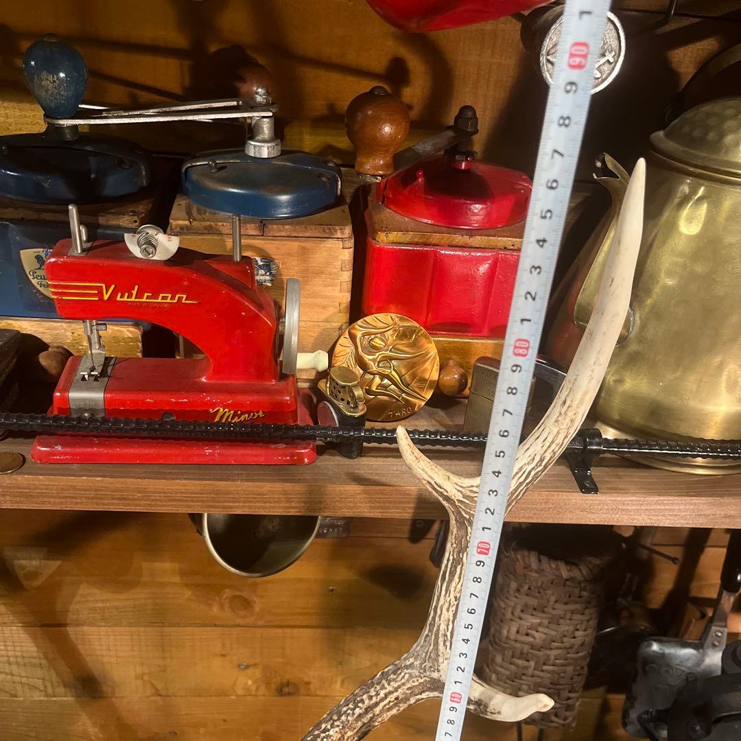 ヴィンテージ迫力満点！鹿ツノ丸太