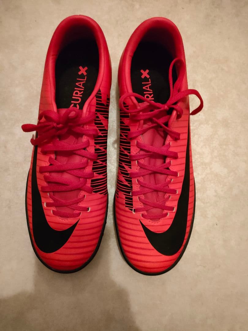 NIKE ナイキ　 サッカートレーニングシューズ マーキュリアルX ビクトリー