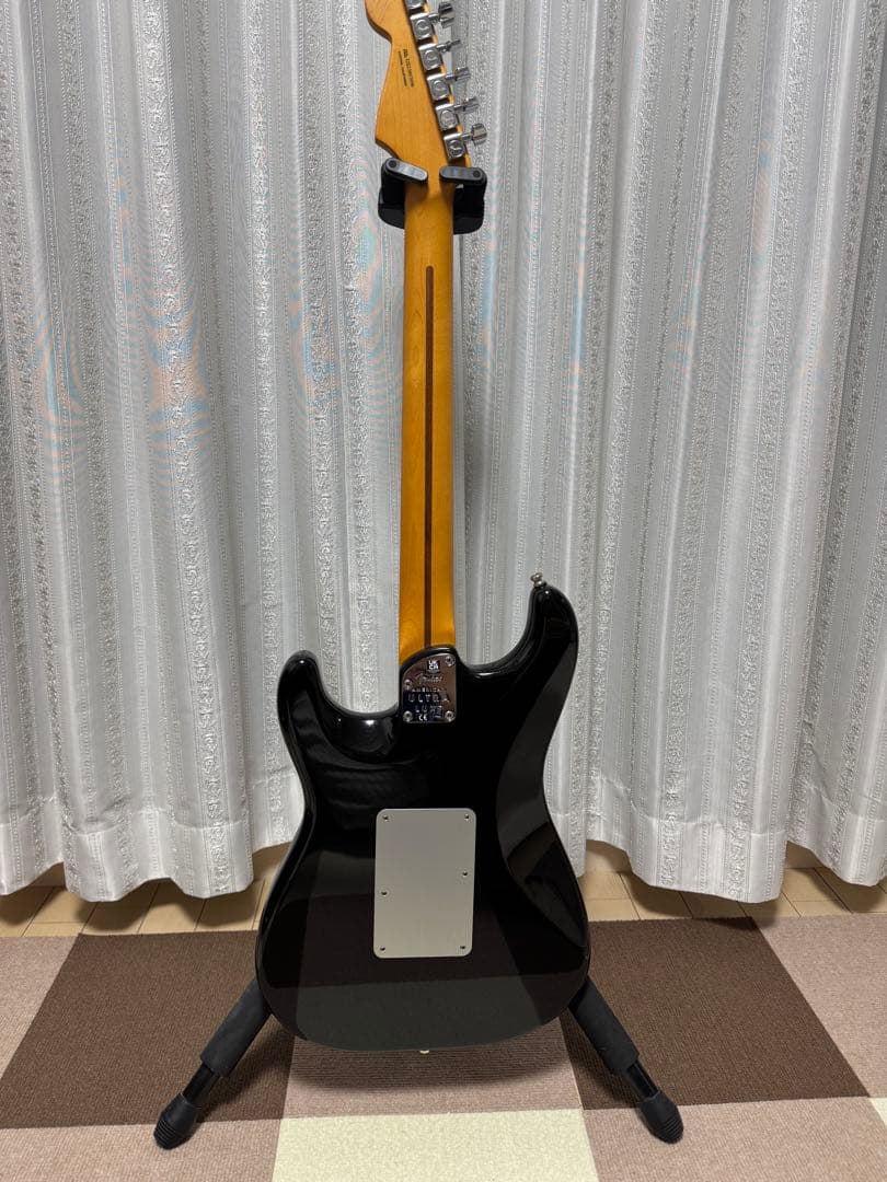 ギター Fender American Ultra Luxe Stratocaster