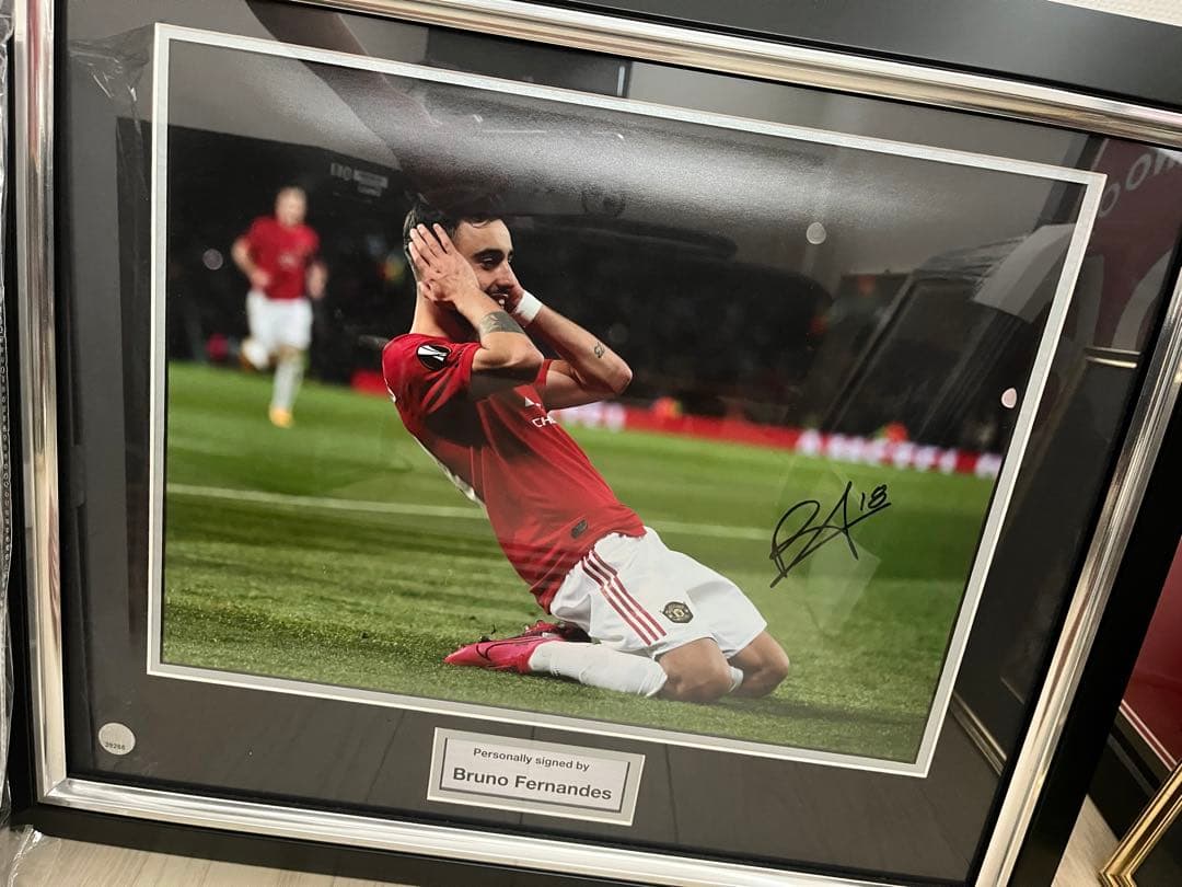 ブルーノフェルナンデス　直筆サインフォト　額装