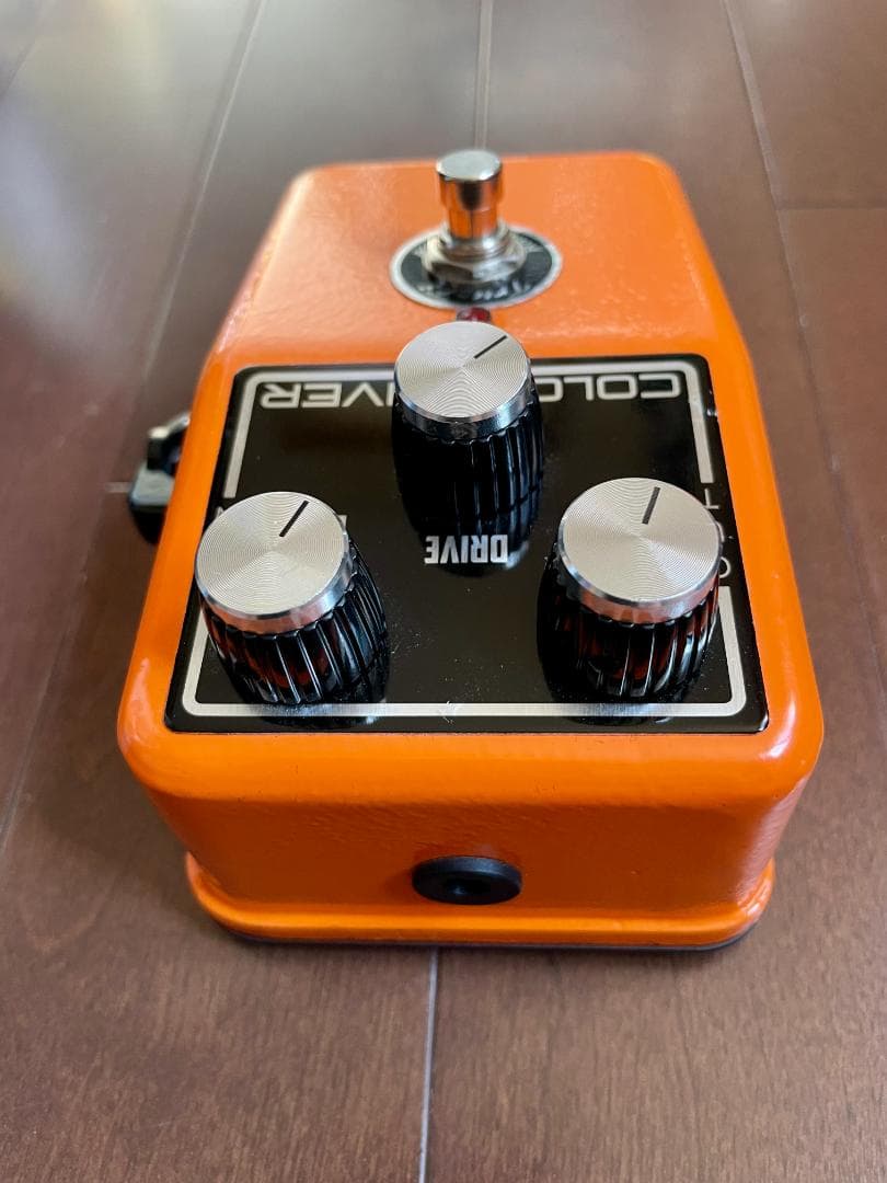 ギター Tru-Fi COLOR D Fuzz