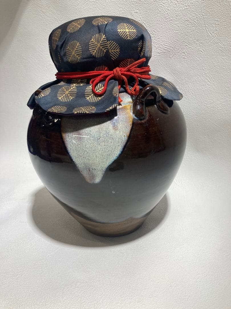 B0105)赤膚焼 大塩昭山作 飾壷 飾紐 網紐中古 美品