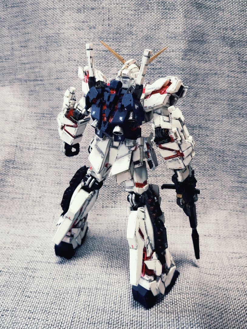 ユニコーンガンダム（デストロイモード）塗装改修済完成品