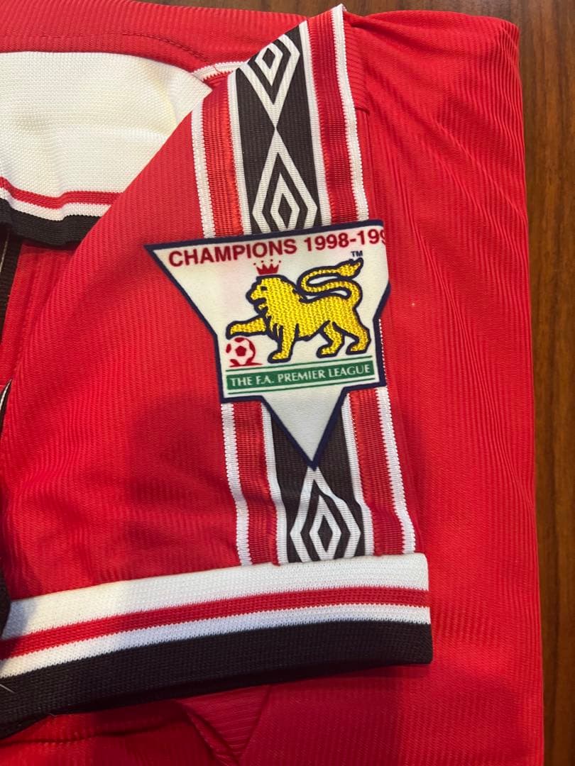 ※値下不可　ロイ・キーン　サイン入りユニフォーム　マンチェスターU