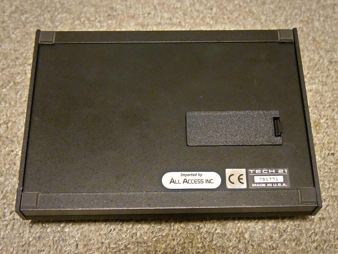 【箱/説明書付】TECH 21 NYC SansAmp TRI-A.C.