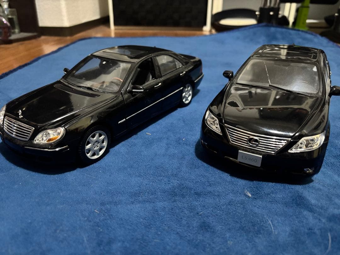 LS460 メルセデスベンツ　Sクラス　1/18