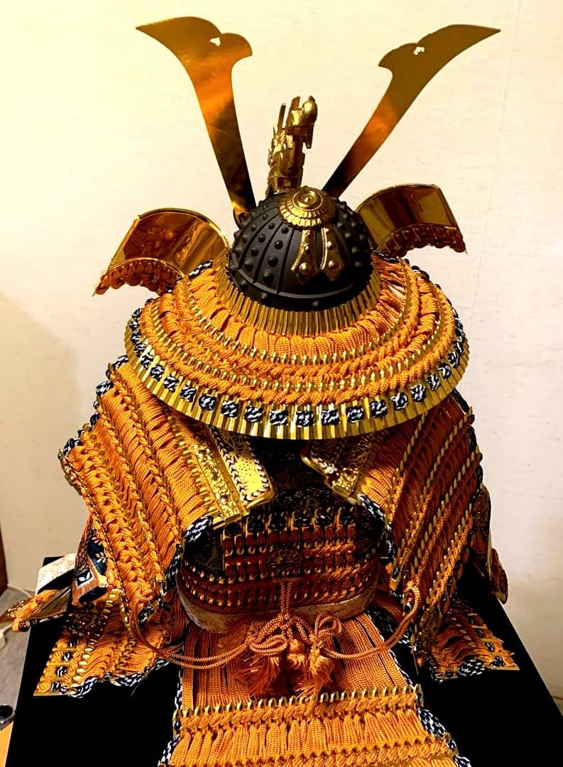 雄山作　五月人形 武者飾り一式　 置き台付き 鎧 兜　【美品】