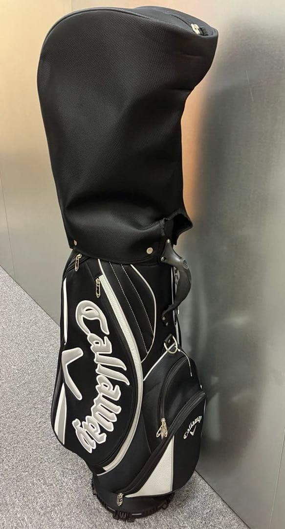 Callaway キャディバッグ 黒/白 フルカバー付き