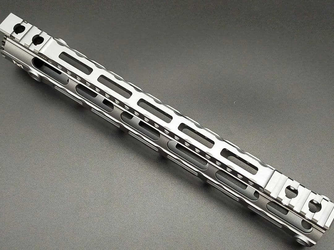 MIタイプ　M-Lok　12.5インチ　軽量化　ハンドガード　GR