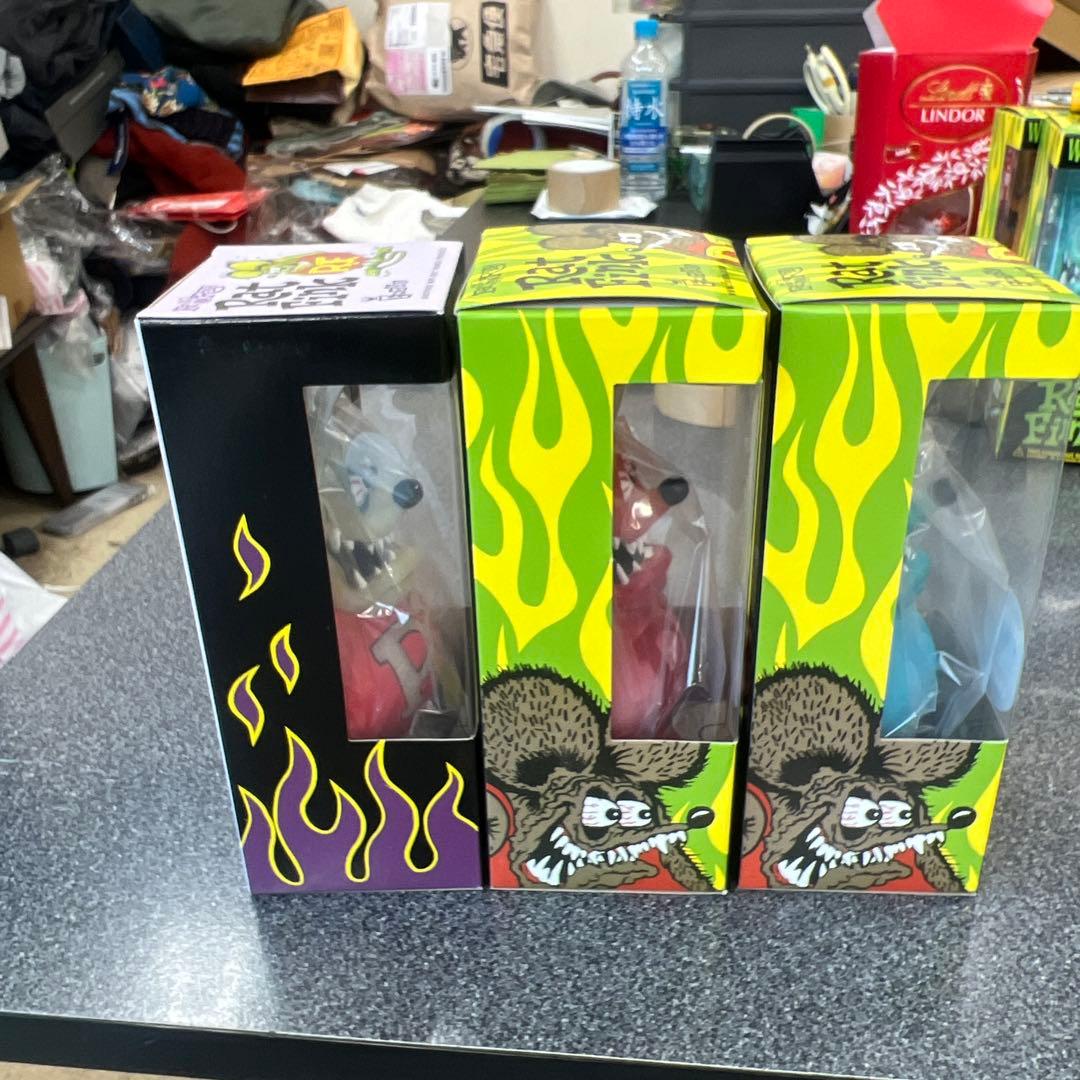 希少ラットフィンクボビングヘッド暗闇で光るGLOW FINK 3体セット