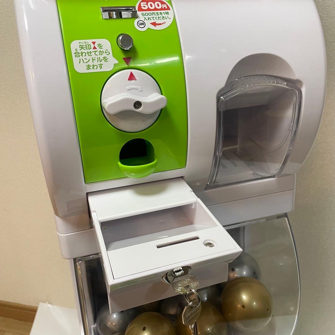 あミューズ　2段式 Premium カプセルトイ自販機 本体　ガチャガチャ