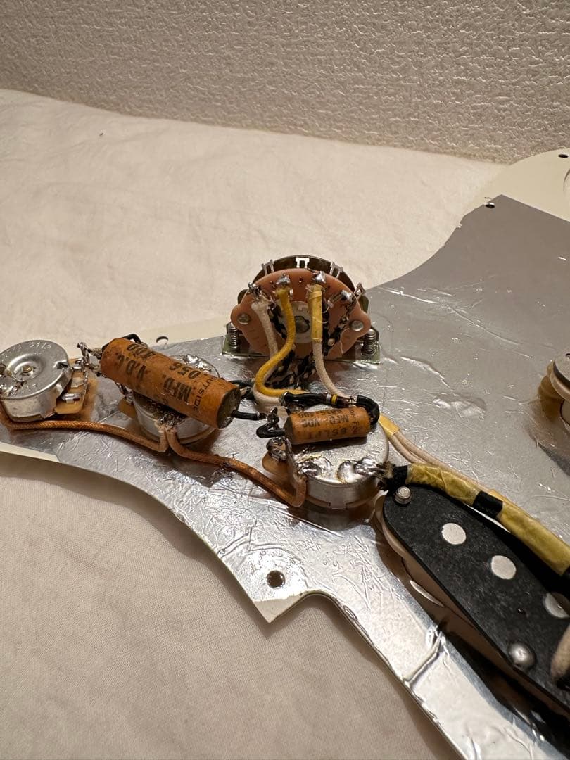 みつーん様用 Constantin Guitars stratocaster