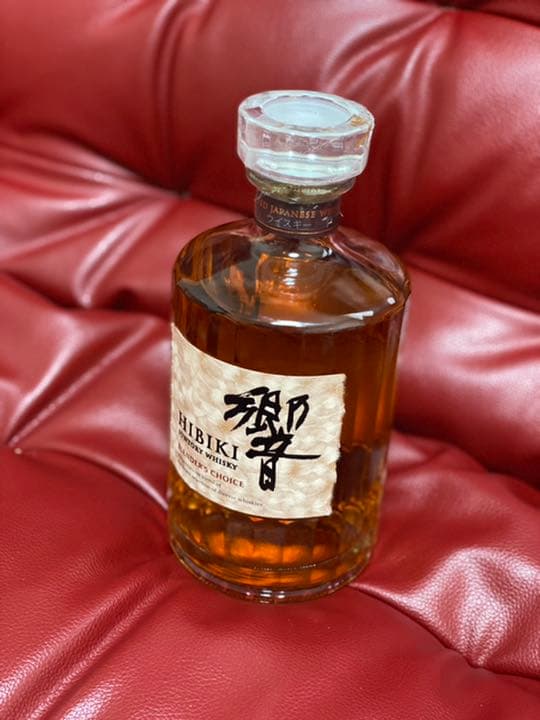 ウイスキーサントリー 響 700ml 1本 美品　ブレンダーズチョイス