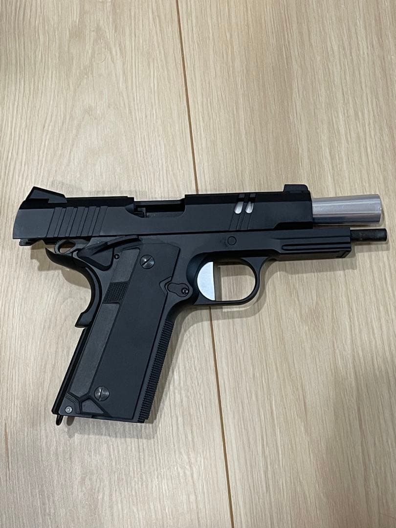 【即日発送】Carbon8 HELLCAT4.3 CO2 ガスガン【美品】