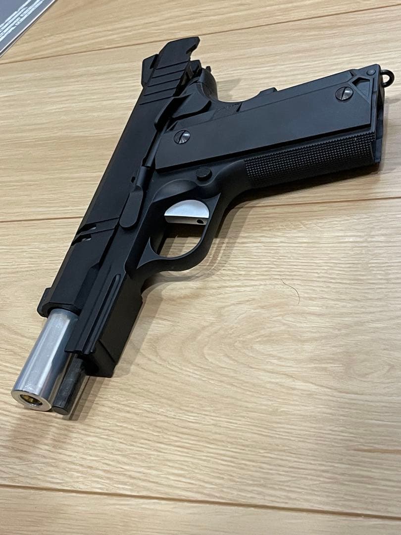 【即日発送】Carbon8 HELLCAT4.3 CO2 ガスガン【美品】