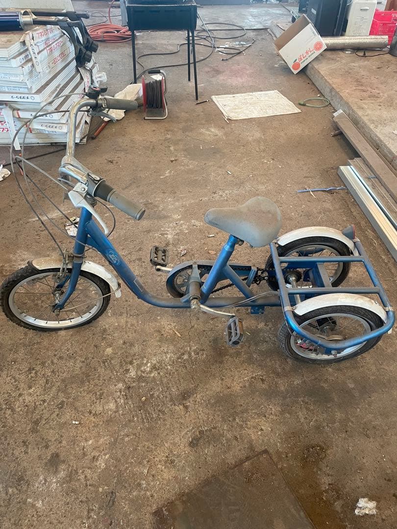 タ*ン様 SWING CHARLIE 三輪自転車 青 送料込み　タイヤのむしゴム
