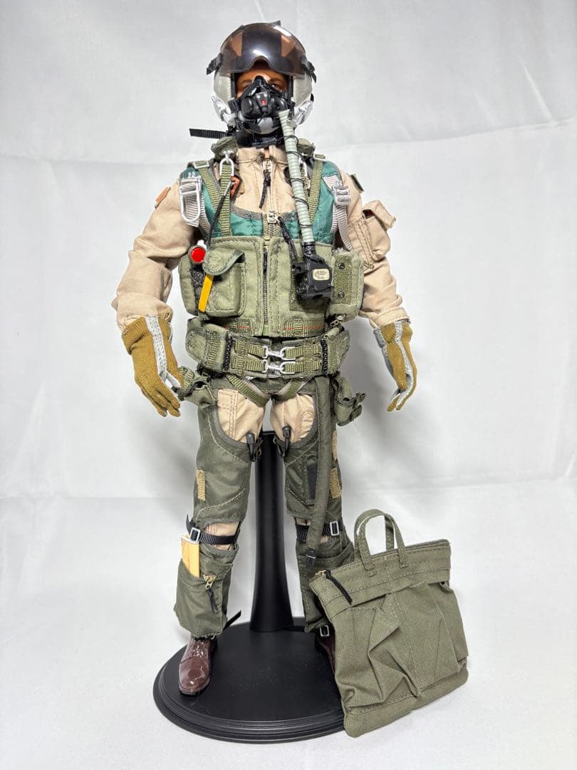 VeryHot製 VFA-154 BLACK KNIGHTS“ディカプリオ似 ”