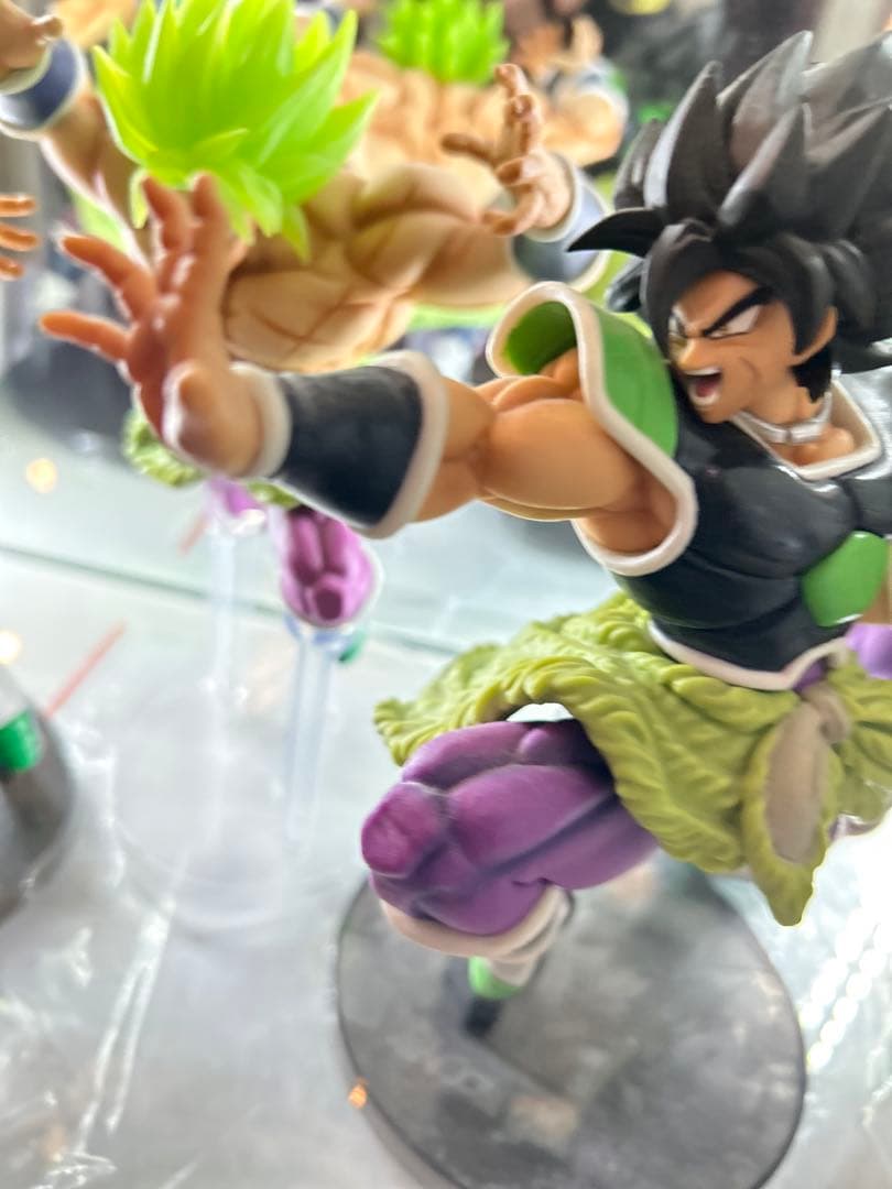 ドラゴンボール 希少黒髪ブロリー ２体とスーパーサイヤ人ブロリー2体セット