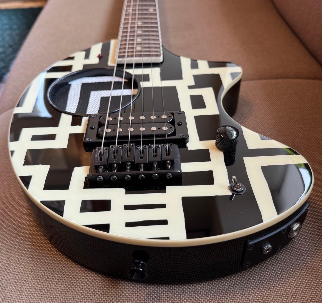 超美品　布袋寅泰 FERNANDES ZO-3 ギター 限定ギタリズム G柄