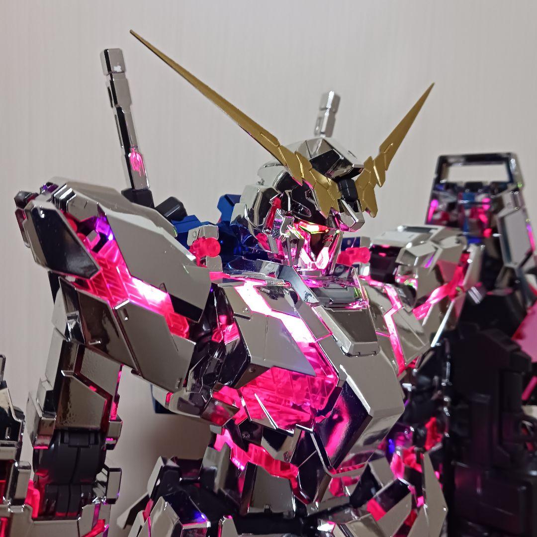 1/60 PG ユニコーン ガンダム LED付き メッキ ガンプラ プラモデル