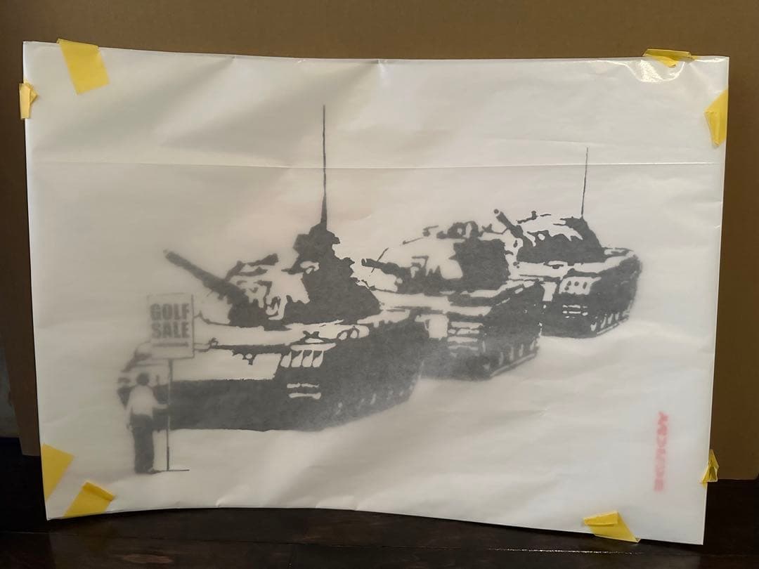 banksy 戦車　絵　バンクシー
