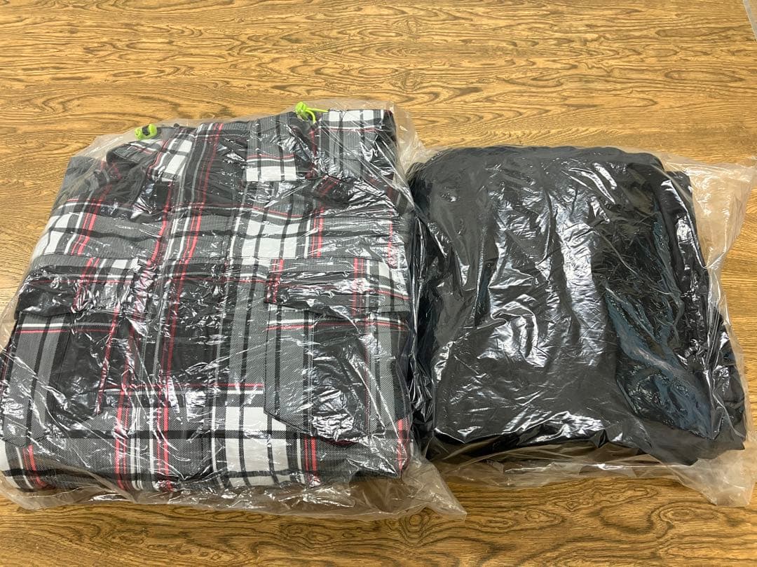 値下げ！ スノーボードウエア 上下セット XLサイズ 新品未使用！