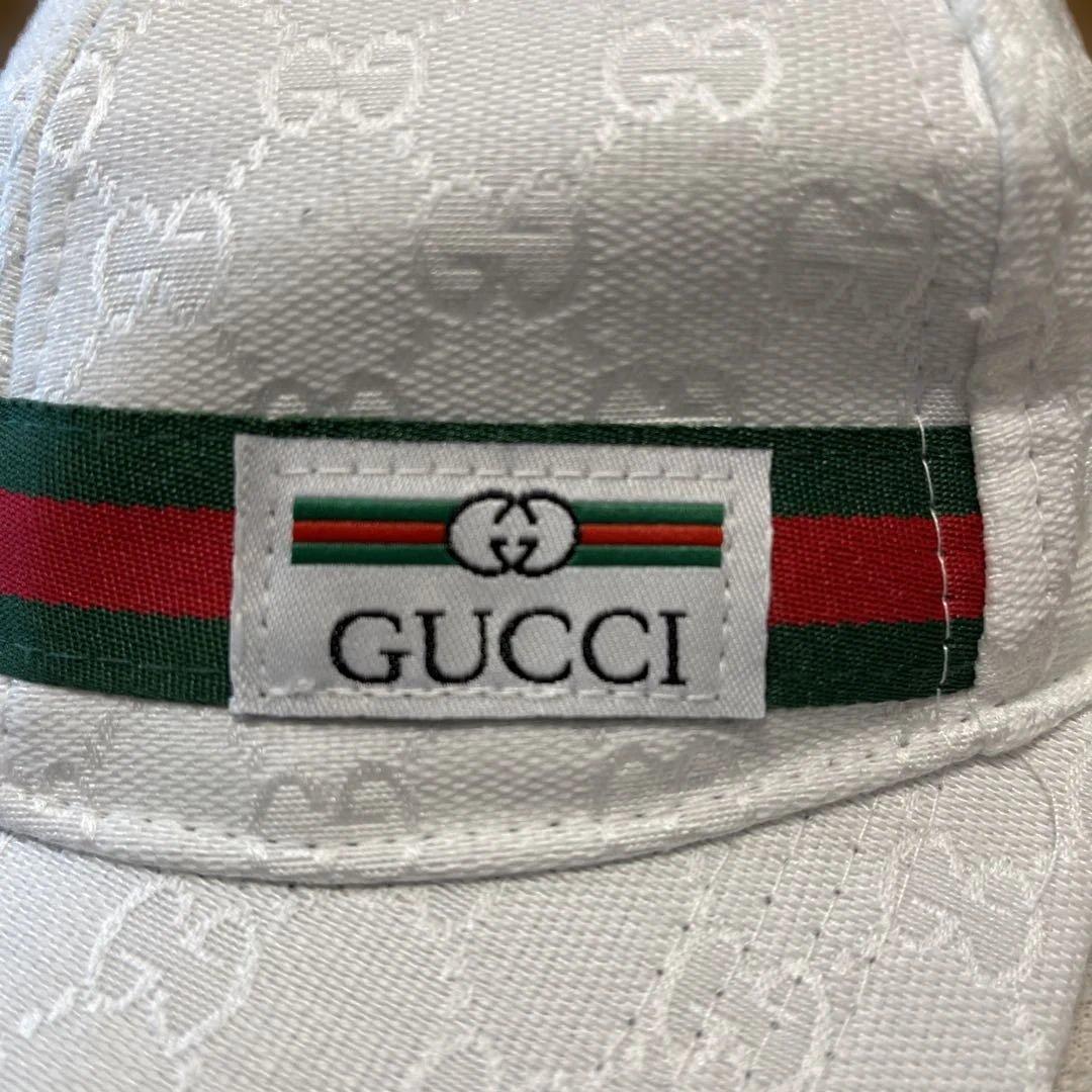 グッチ　GUCCI ゴルフキャップ　白