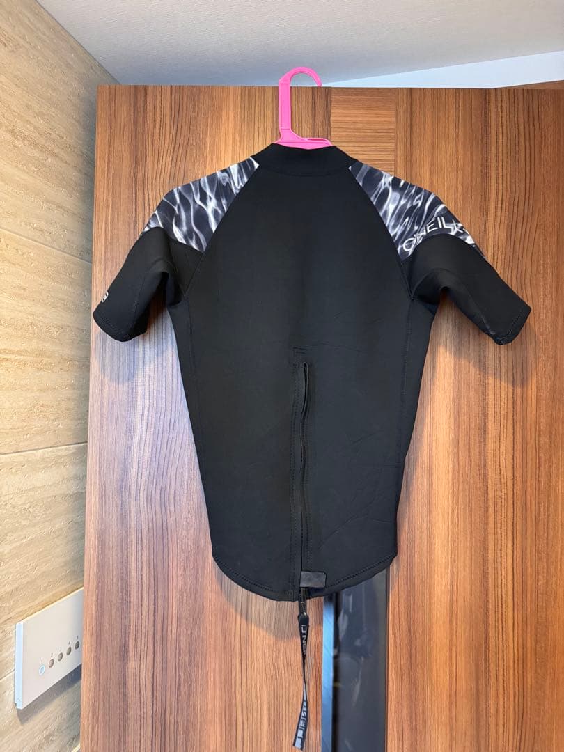 O'NEILL SUPERFREAK タッパー MLサイズ