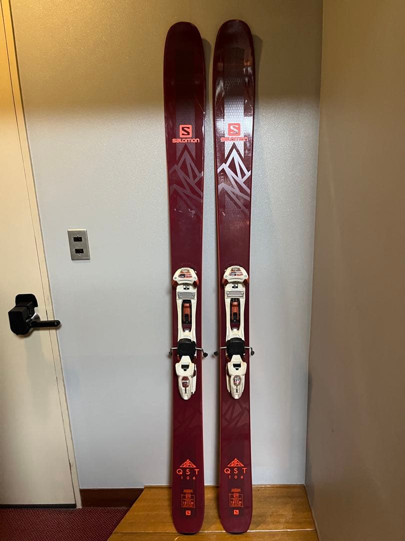 スキー板　SALOMON QST106 181cm