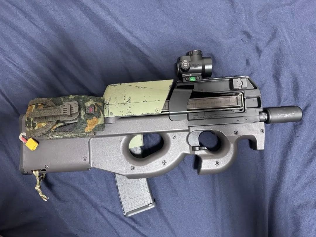 東京マルイ　電動ガン P90ドットサイト・サイレンサー 多弾仕様 カスタム