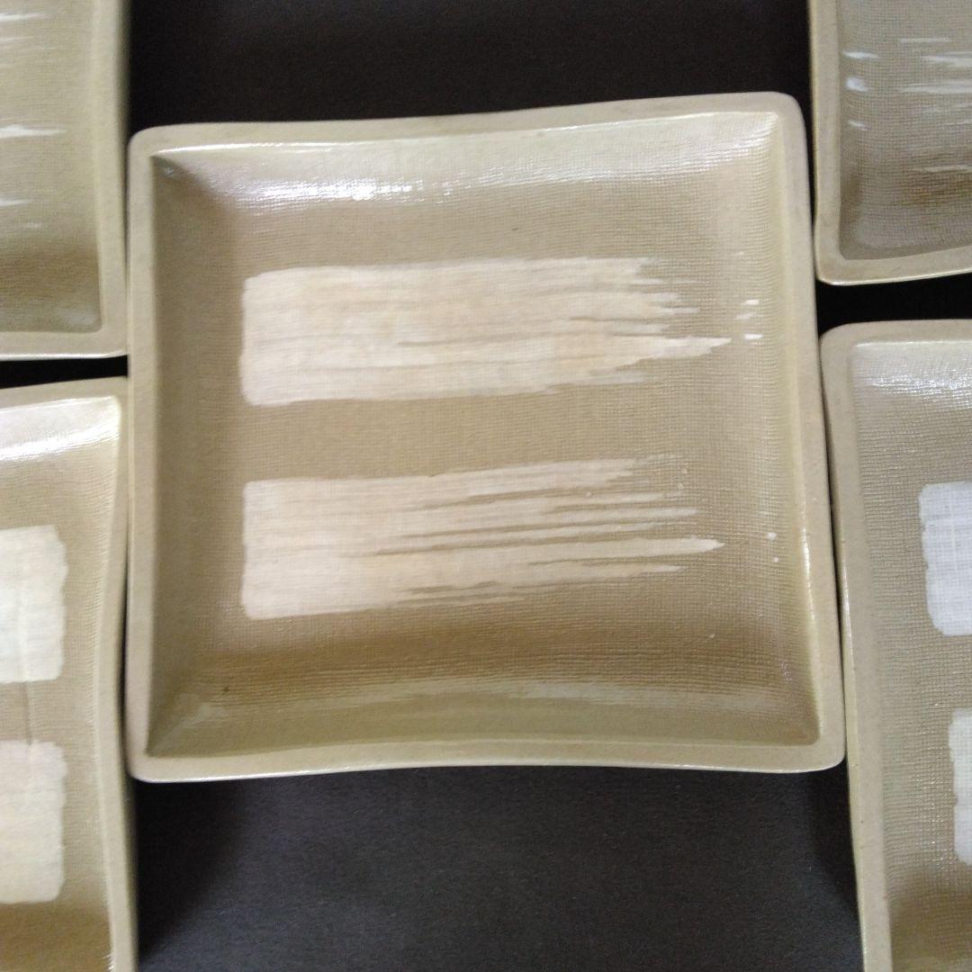 角皿　赤膚焼　正人